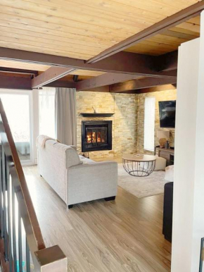 Chalet familial en nature près du Mont-Ste-Anne SKI FOYER PISCINE